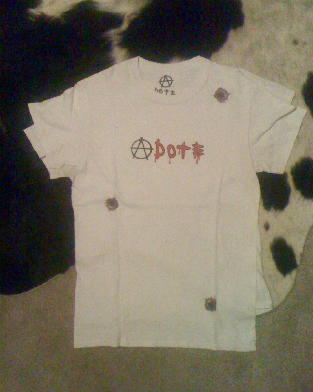 £5 MYSTERY SAMPLE TEES